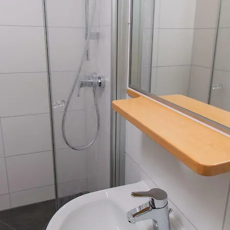 Weingut Gerd Muellers 게스트하우스 4*