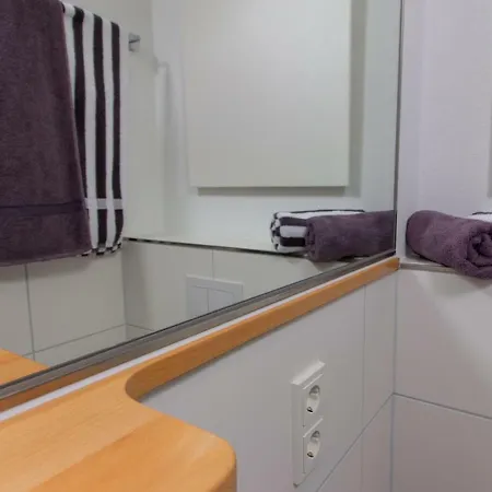 Weingut Gerd Muellers 크로프