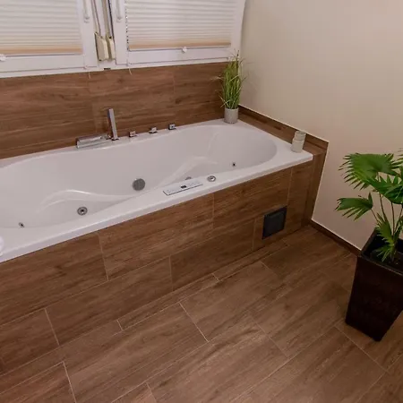 Weingut Gerd Muellers 4*