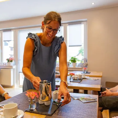 게스트하우스 Weingut Gerd Muellers 4*