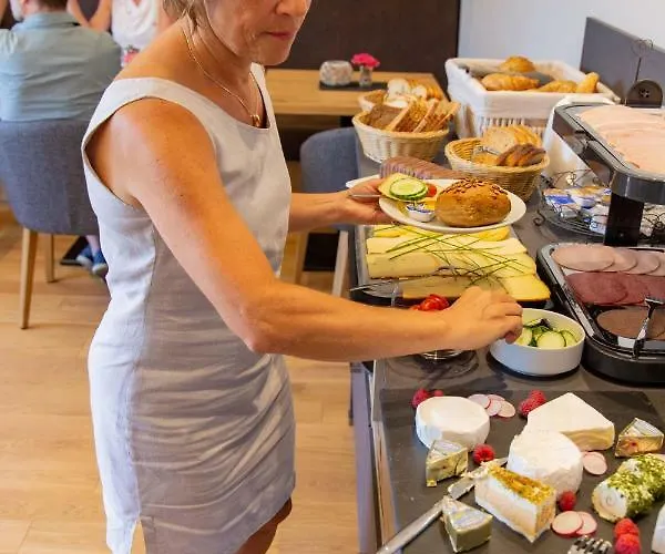 Pensionat Weingut Gerd Muellers 4*